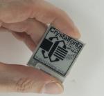 152x152 black and white ePaper display. In hand. 152x152 black and white ePaper display. In hand.